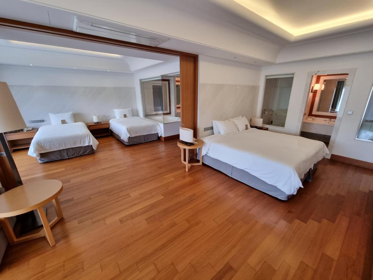 Pinegrove Hotel Gimhae Dış mekan fotoğraf