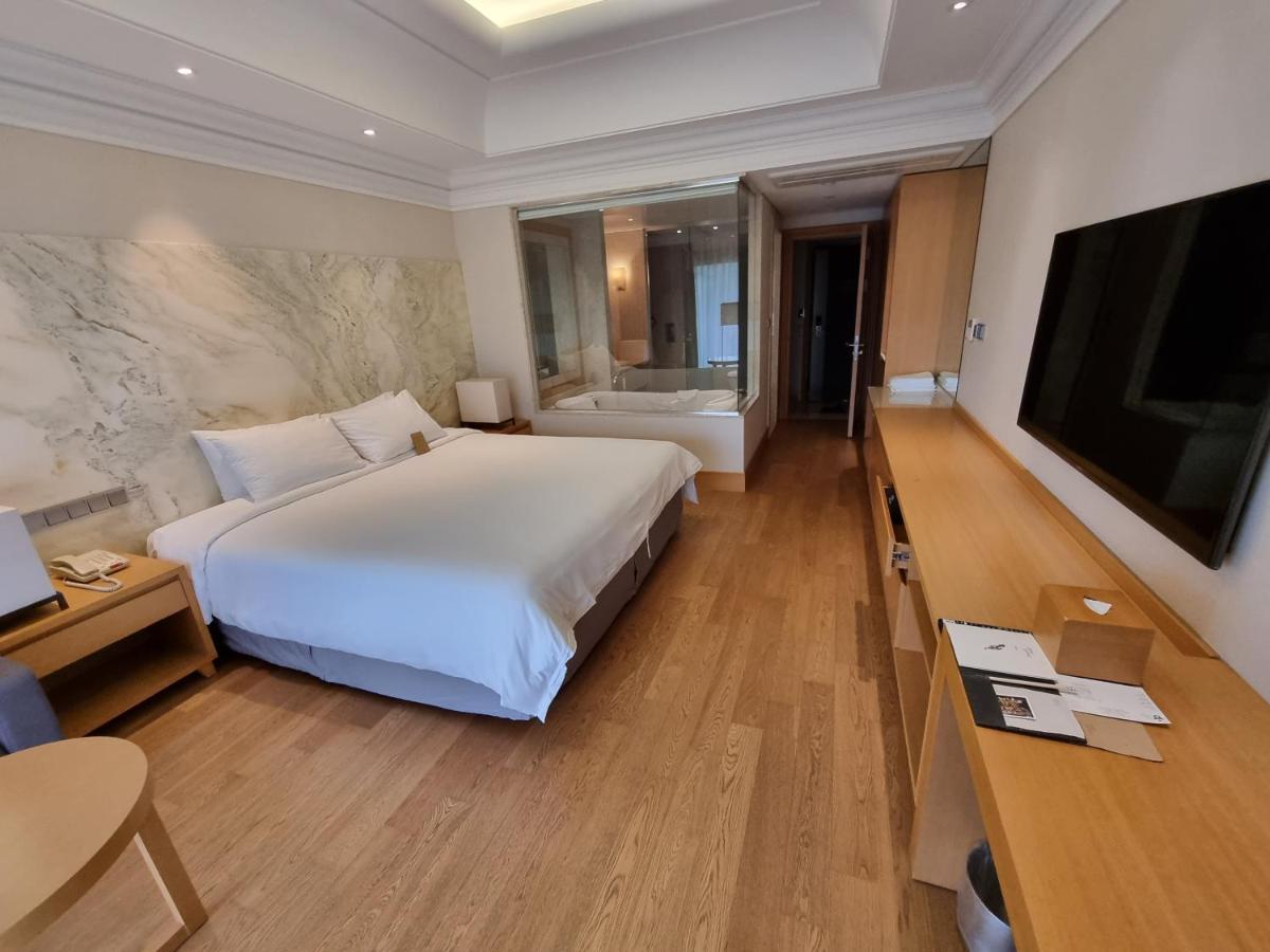 Pinegrove Hotel Gimhae Dış mekan fotoğraf